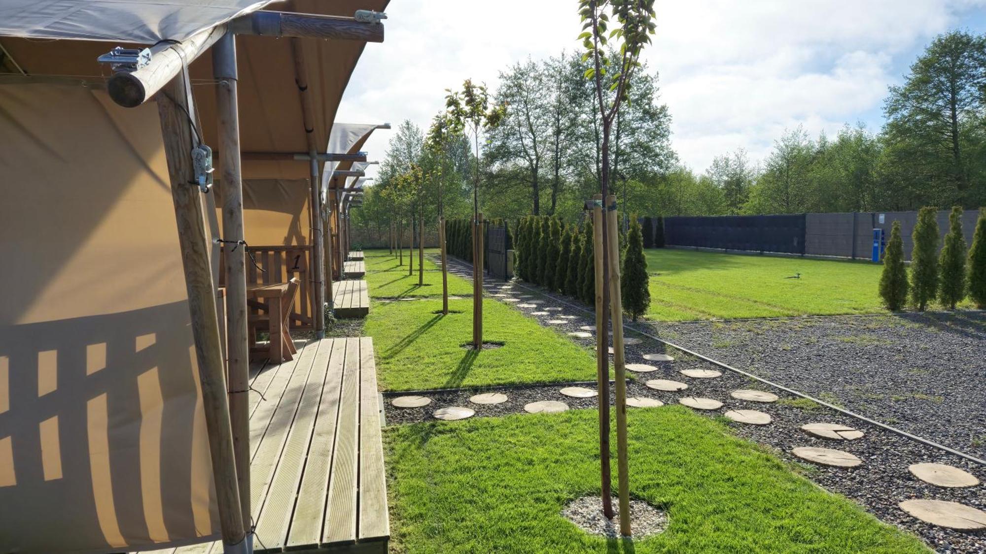 Luxury tent Baza Maciejowka Miedzywodzie
